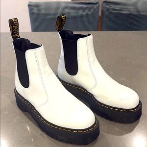 Dr. Martens 2976 Chelsea Platform Boots White Chunky Pull On Punk Grunge‎ M9 W10